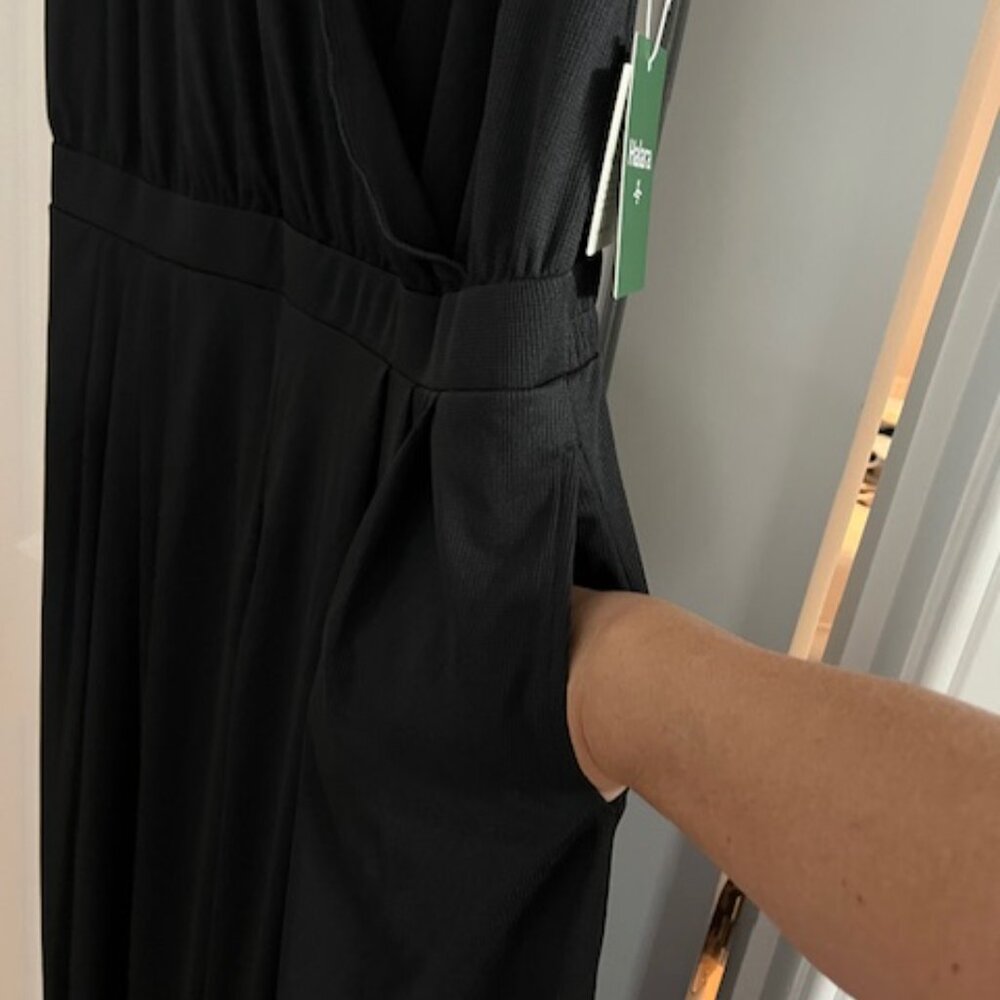V Neck Short Sleeve Side Pocket Wide Leg Flowy Waffle Plus Size Jumpsuit - Picture 2 of 4